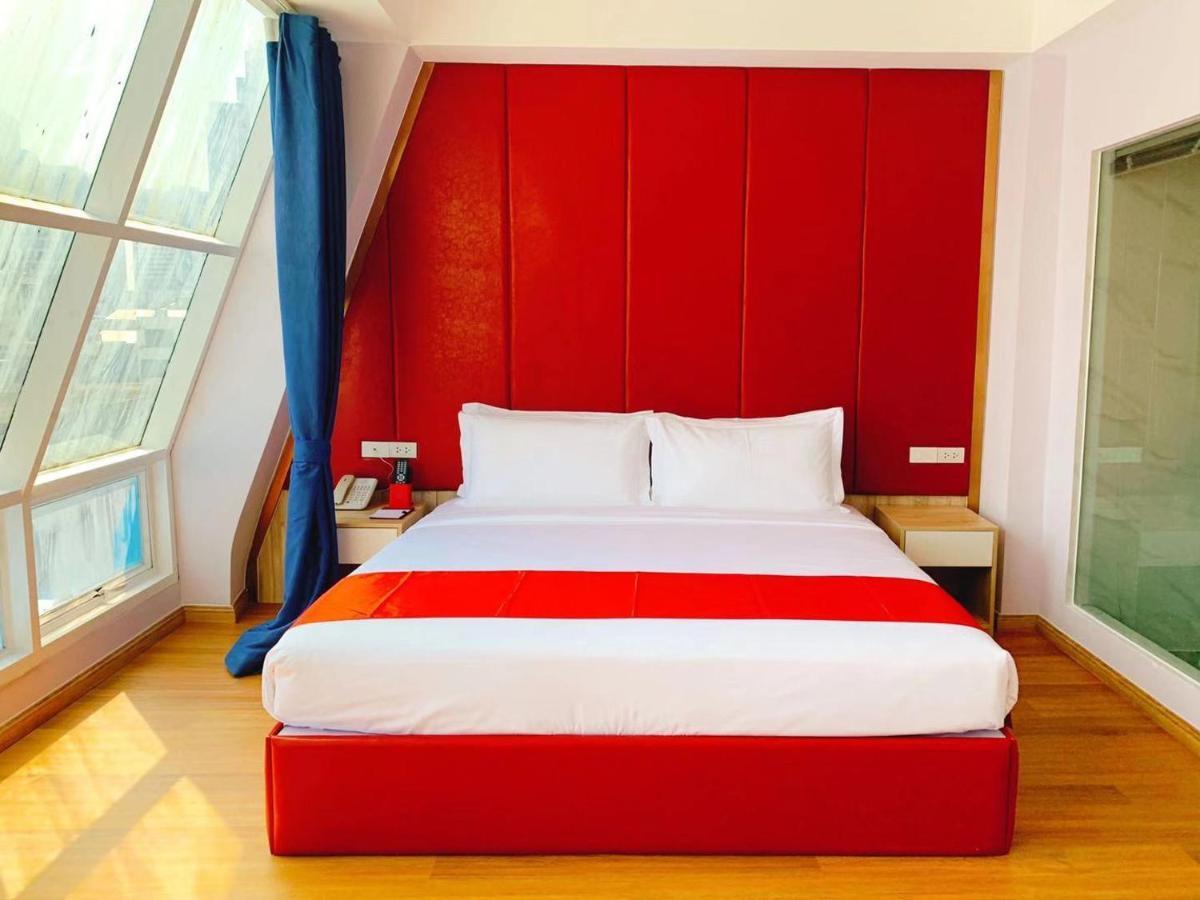 Sapphire Hotel Silom Bangkok Ngoại thất bức ảnh