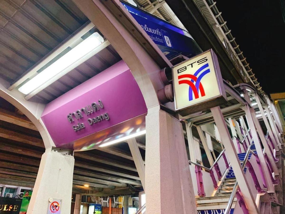 Sapphire Hotel Silom Bangkok Ngoại thất bức ảnh The BTS Skytrain station